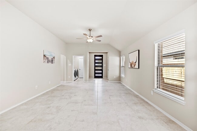 Building Photo - 419 Twilight Mdw Wy