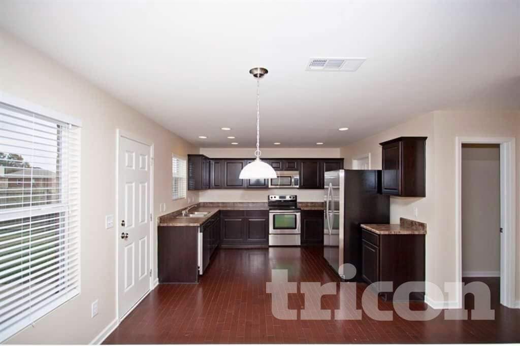 Building Photo - 1021 Patmore Ln