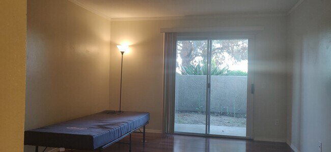 Building Photo - 200 E Alessandro Blvd