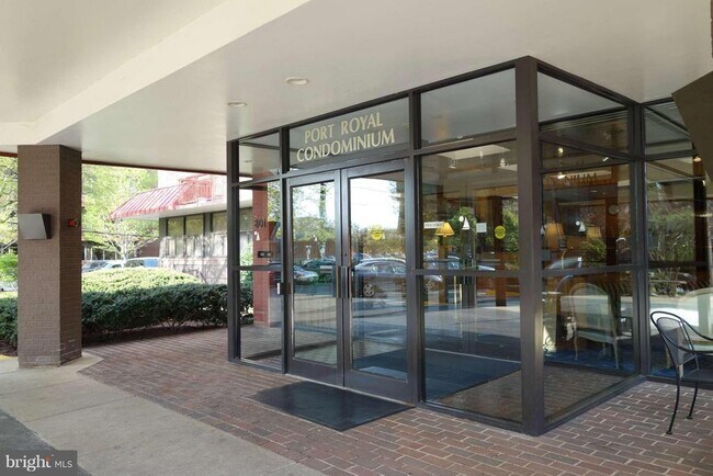 Building Photo - 801 N Pitt St