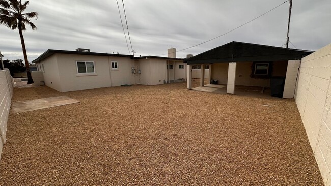 Building Photo - Beautiful 4 bedroom rental! Newly renovated!