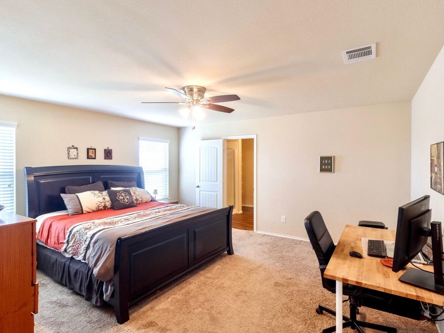 Building Photo - 1407 Pampa Grass Dr