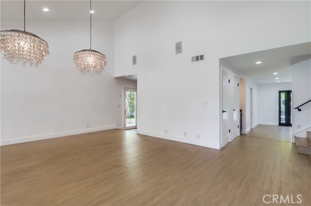 Building Photo - 5528 Voletta Pl