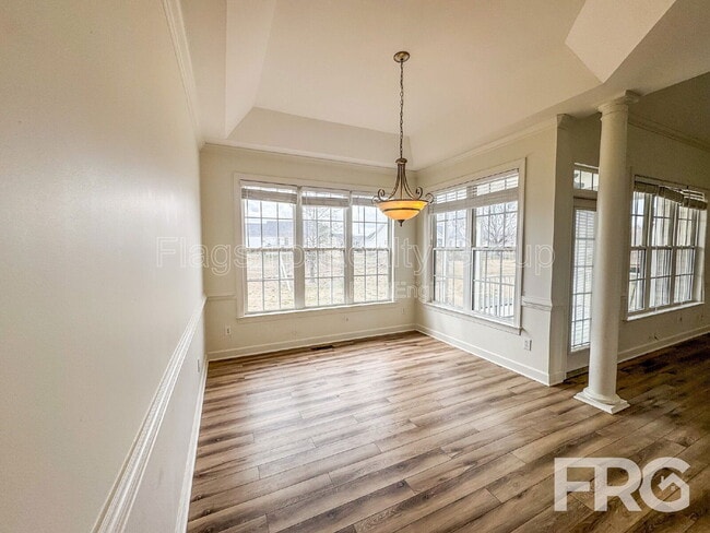 Building Photo - 115 Remount Rd