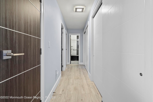 Building Photo - 675 Ocean Ave N