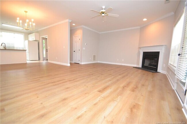 Building Photo - 1507 Poets Glade Dr