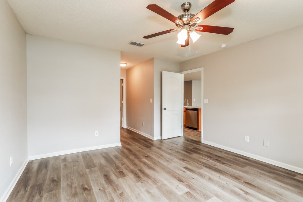Building Photo - 3664 Summit Oaks Dr