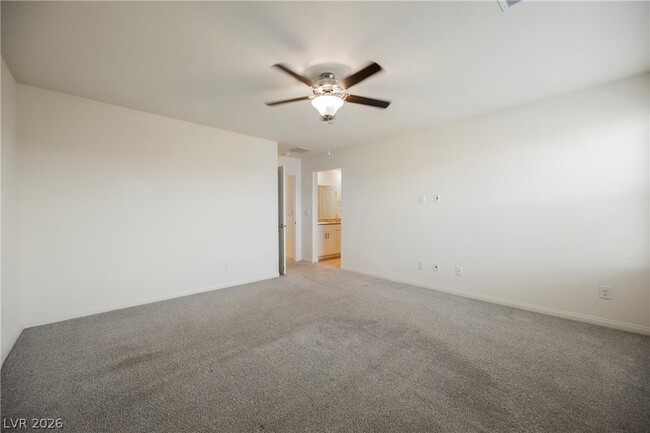 Building Photo - 402 Larksong Ave