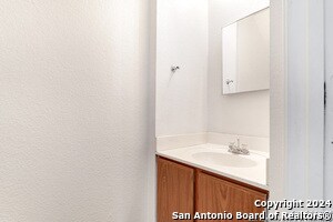 Building Photo - 10106 Amber Flora Dr