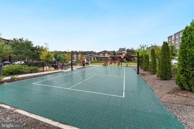 Building Photo - 3533 Bellflower Ln