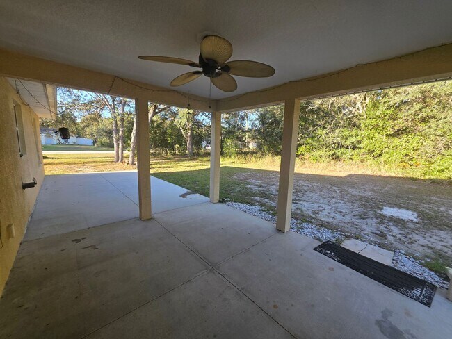 Building Photo - Beautiful corner lot home