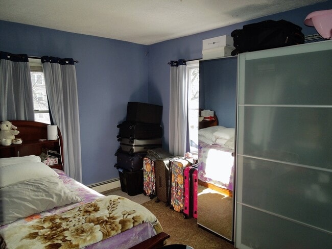 Building Photo - 299 Court St