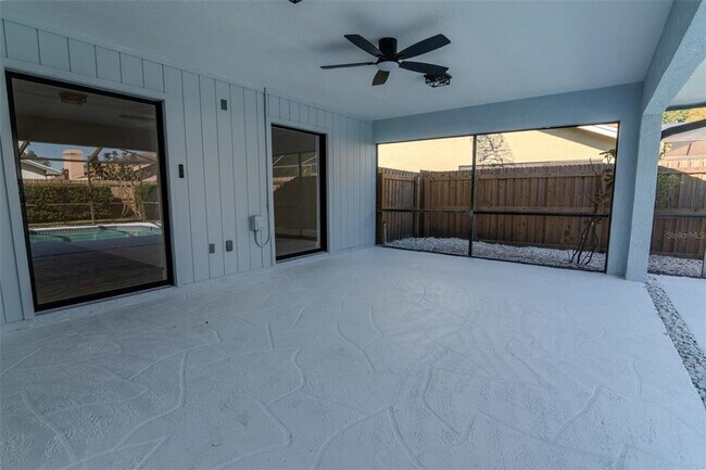 Building Photo - 1110 Woodcrest Ave