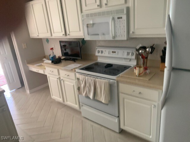 Building Photo - 14560 Grande Cay Cir