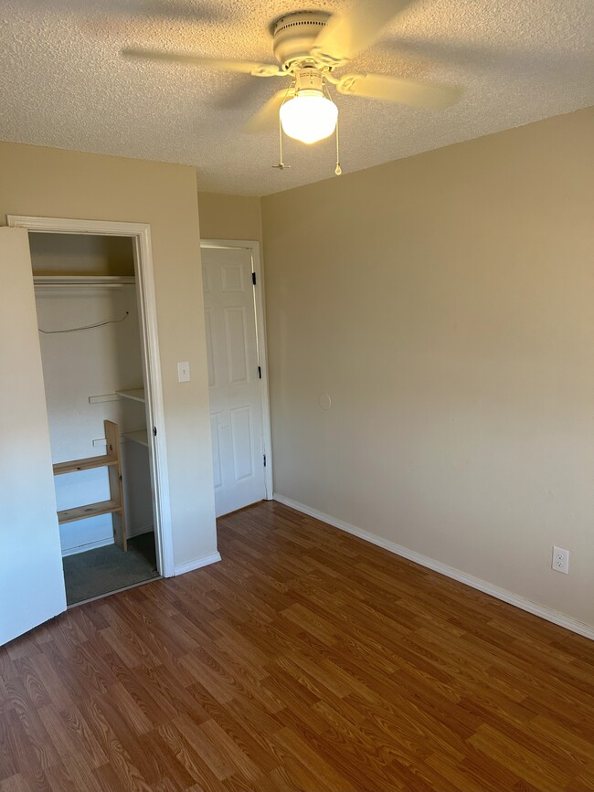 Bedroom 2 Closet - 104 N Wildhorse St