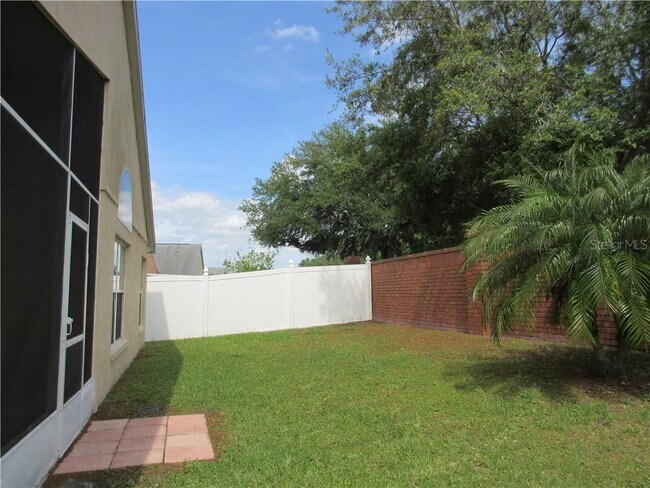 Building Photo - 2057 Shannon Lakes Blvd
