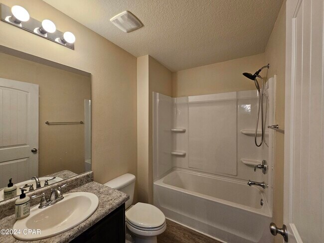 Building Photo - 4707 Windsor Park Ln