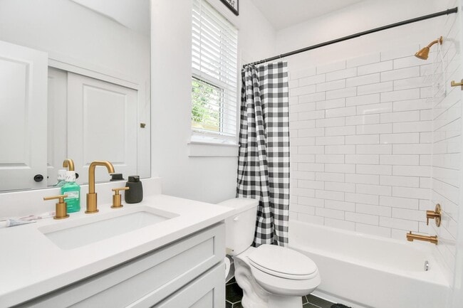 Building Photo - 4610 Indie Hts Ln