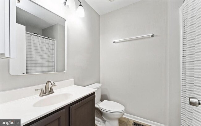 Building Photo - 8746 Ruppert Ct