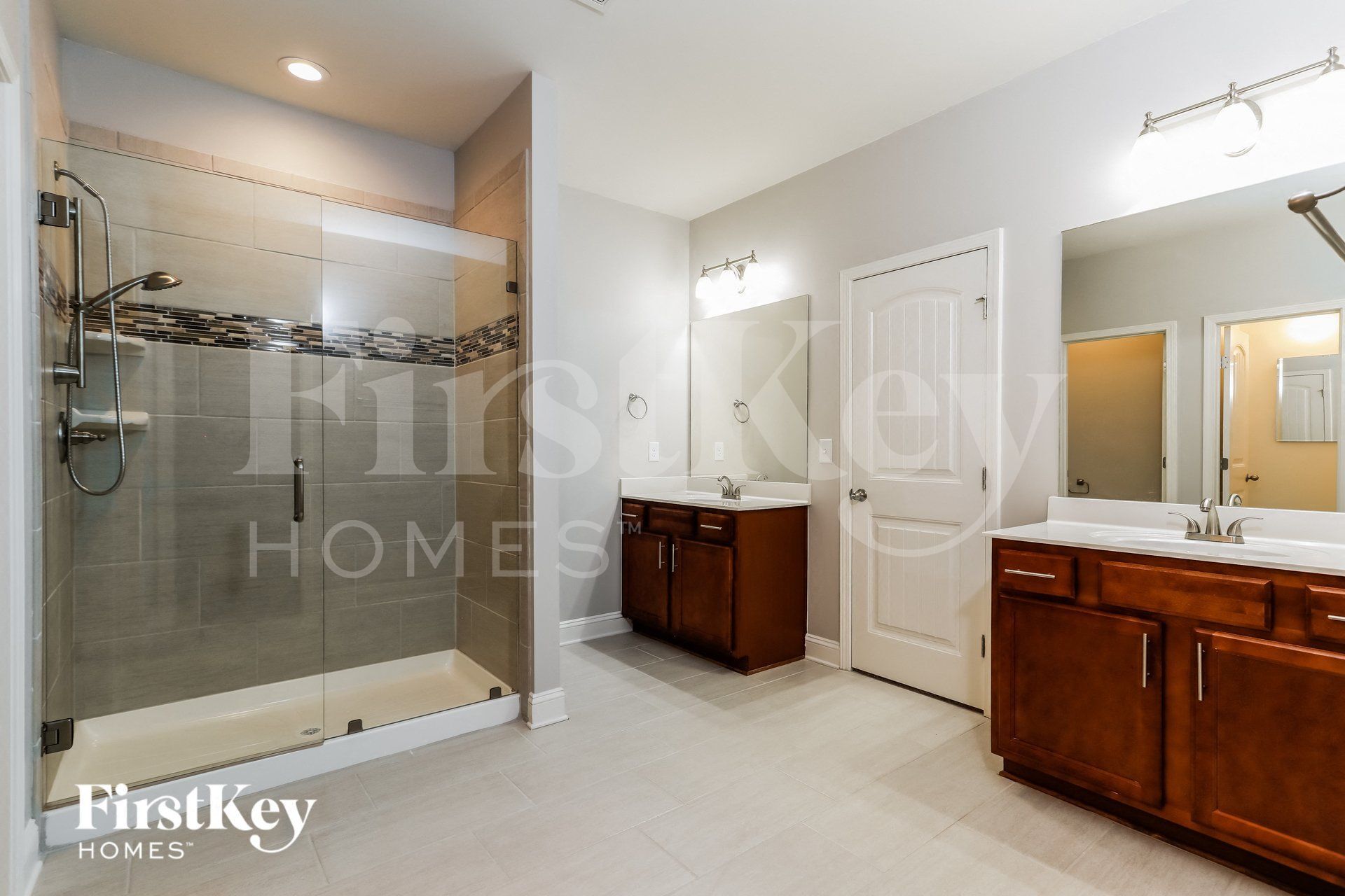 Building Photo - 4524 Wilshire Ct