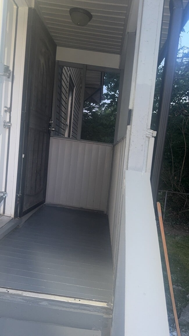 Building Photo - 2151 Philadelphia Dr