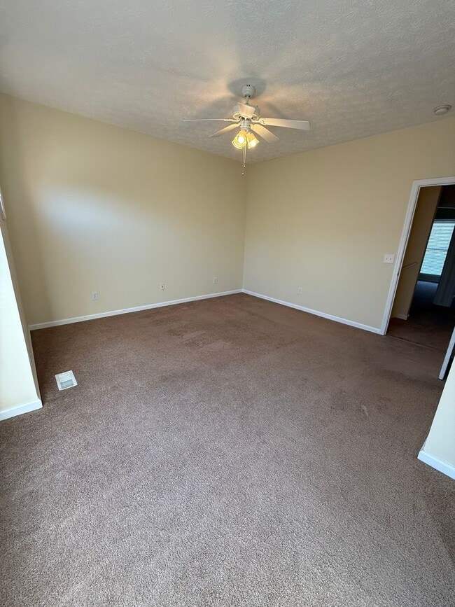 Building Photo - 1257 N Dean Rd