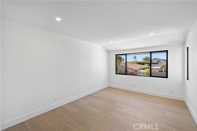 Building Photo - 27351 Vista Azul