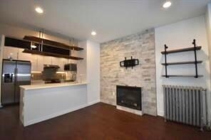 Building Photo - 228 Maple St