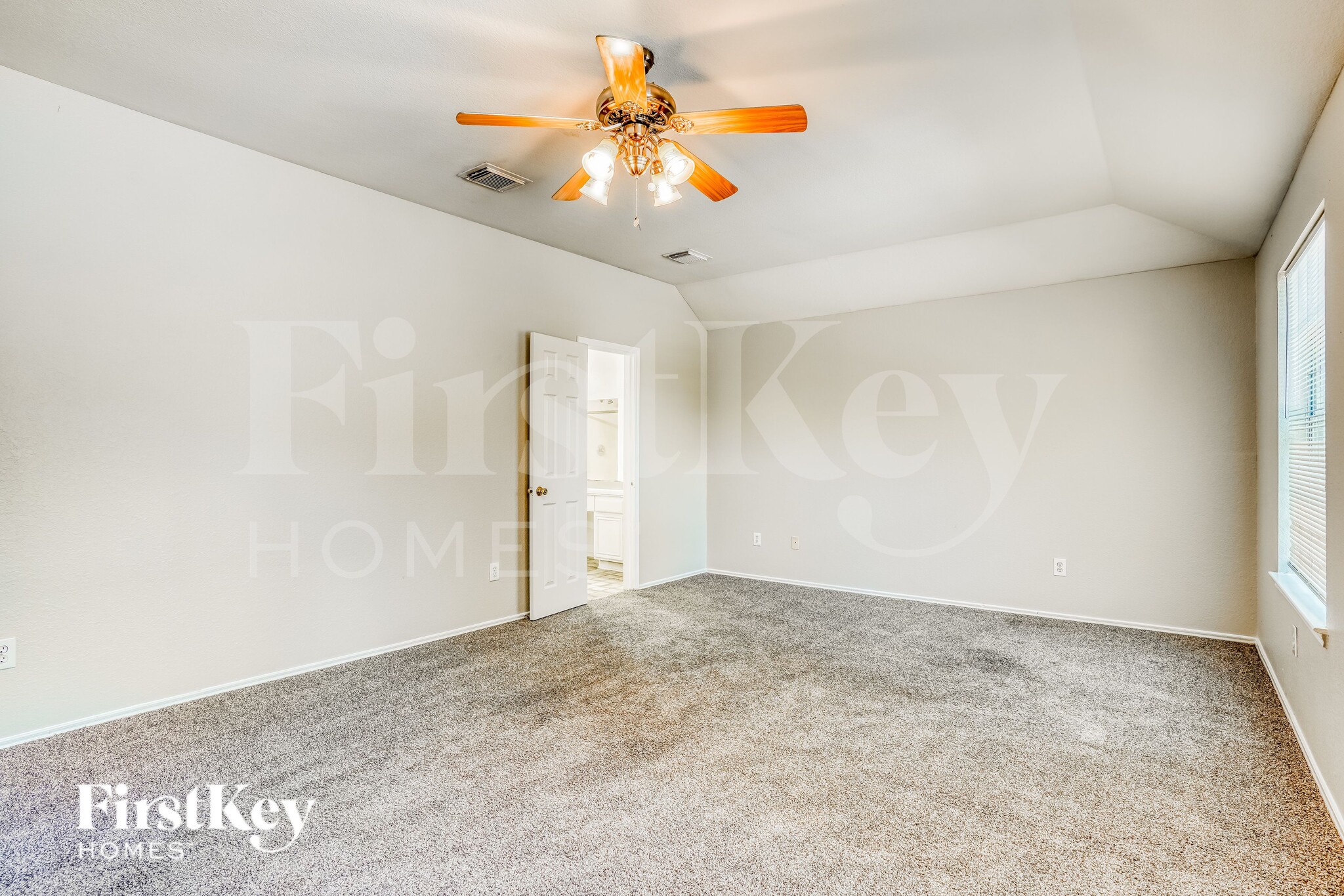 Building Photo - 9342 Bowmore Ct