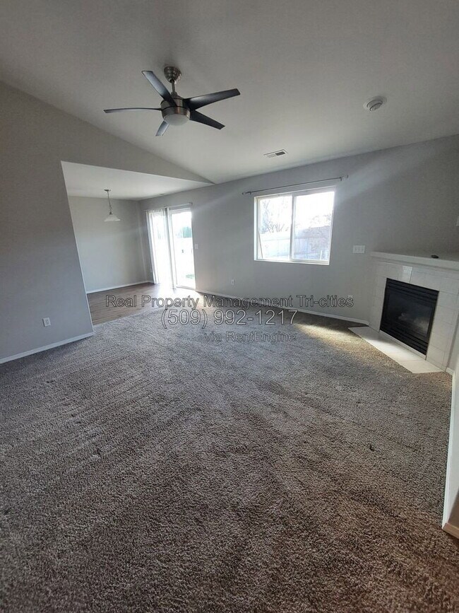 Building Photo - 4508 Sedona Dr