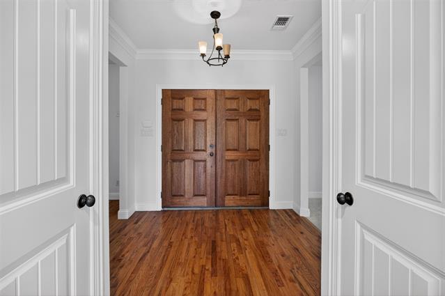 Building Photo - 4405 Wolf Ct