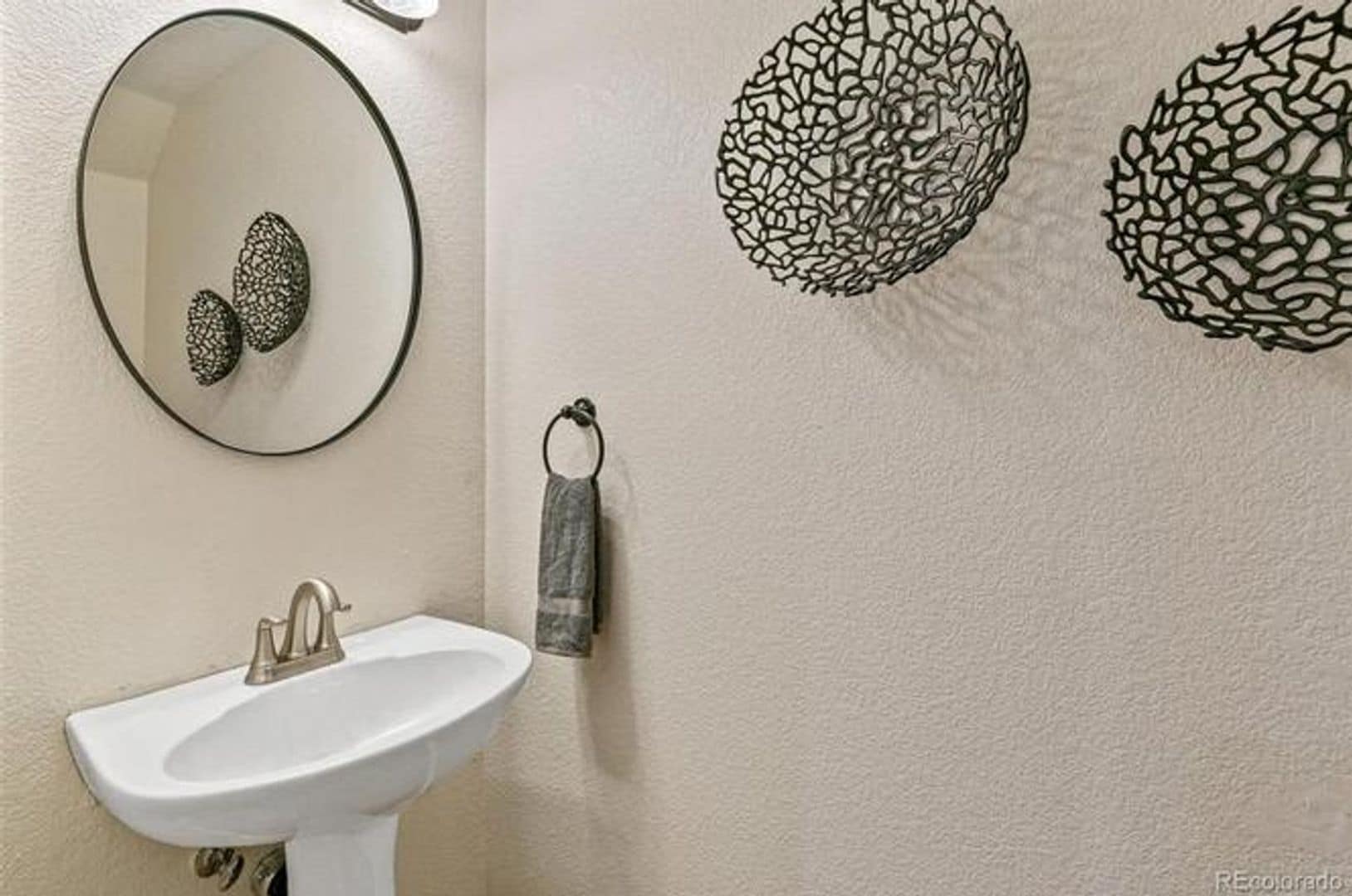 Building Photo - 7925 S Kittredge St