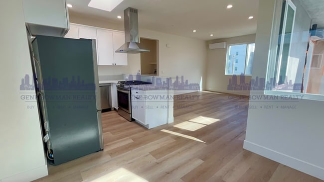 Building Photo - 6742 Waterman Ct