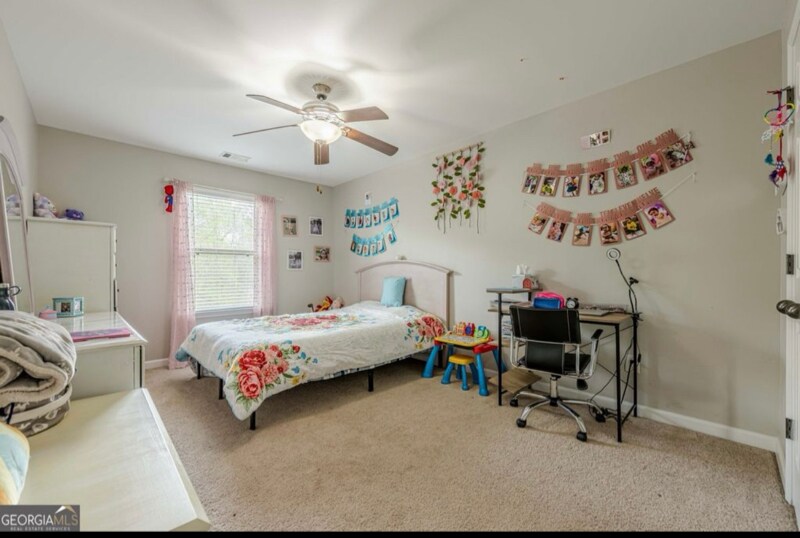 Building Photo - 2705 Maple Park Pl