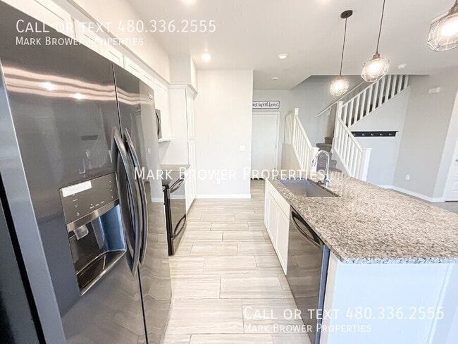 Building Photo - 1918 E Bridgeport Pkwy