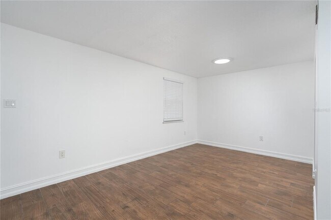 Building Photo - 22291 Westchester Blvd