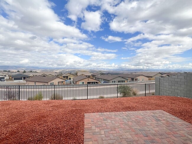 Building Photo - HOUSE - COTTONWOOD - Mesquite Hills HOA