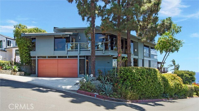 Building Photo - 785 Alta Vista Way
