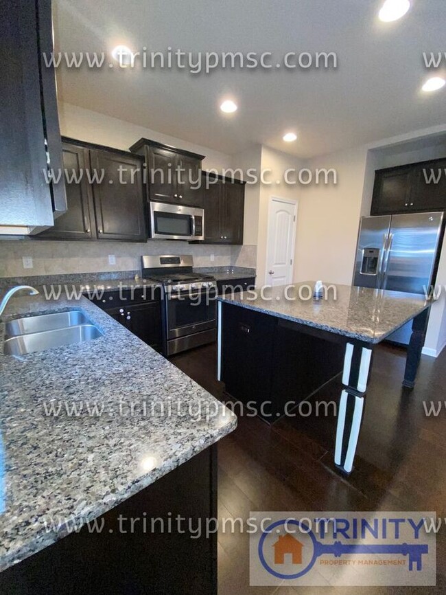 Building Photo - COMING SOON!! Five Forks area of Simpsonvi...