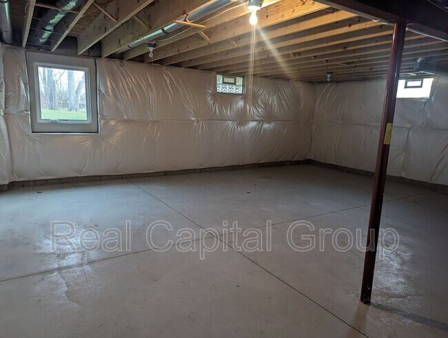 Building Photo - 753 Seneca Creek Rd