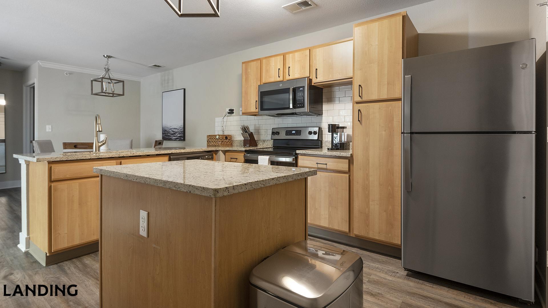 Building Photo - 400 Legends Terrace Dr