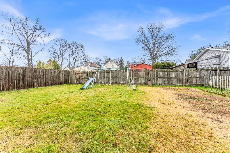 Building Photo - 1823 7th St