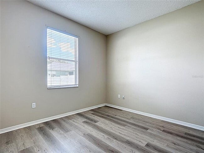 Building Photo - 610 Terranova Dr