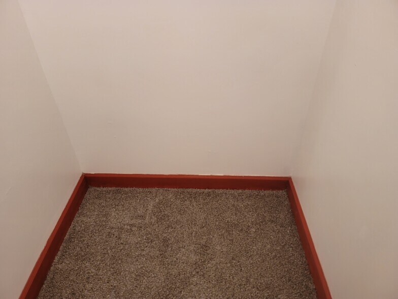 Building Photo - 1622 Bainbridge St