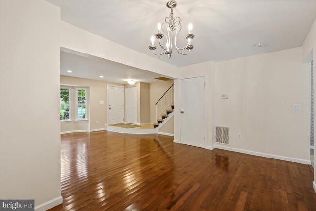 Building Photo - 4615 Gemstone Terrace