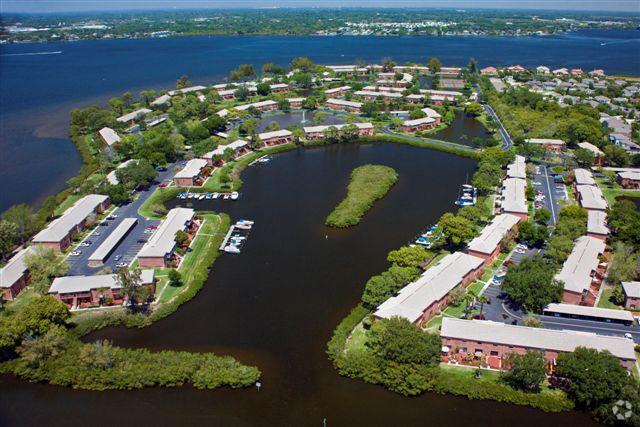 Carlton Arms In Bradenton