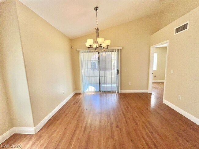 Building Photo - 7950 W Flamingo Rd