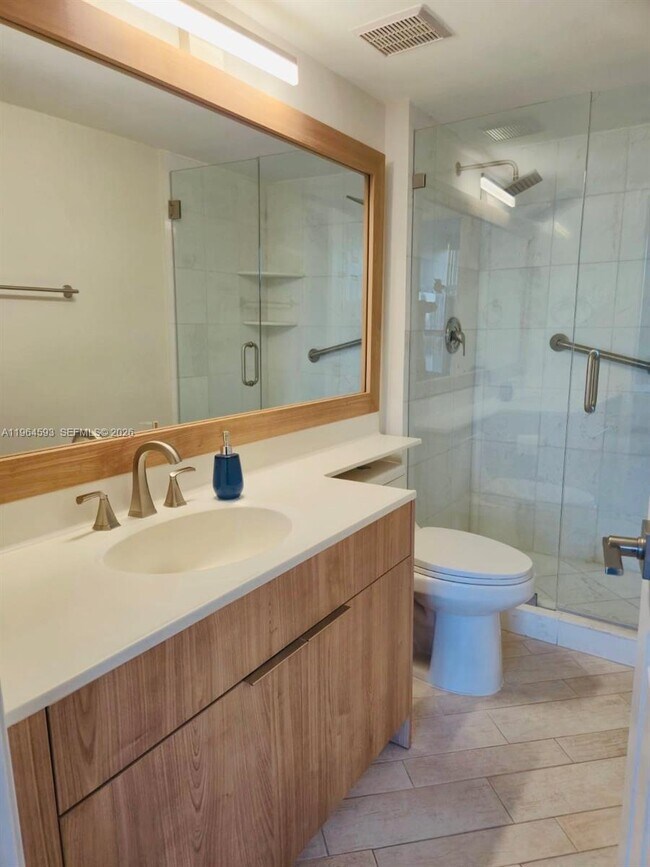 Building Photo - 3530 Mystic Pointe Dr