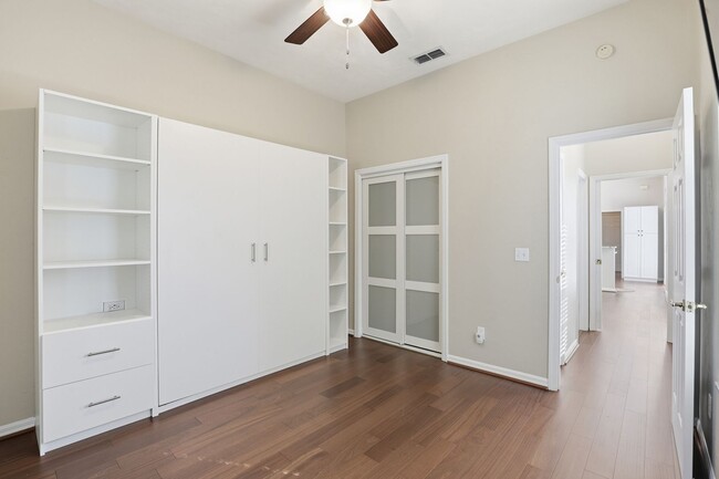 Building Photo - Chickasaw Way in Haile Plantation