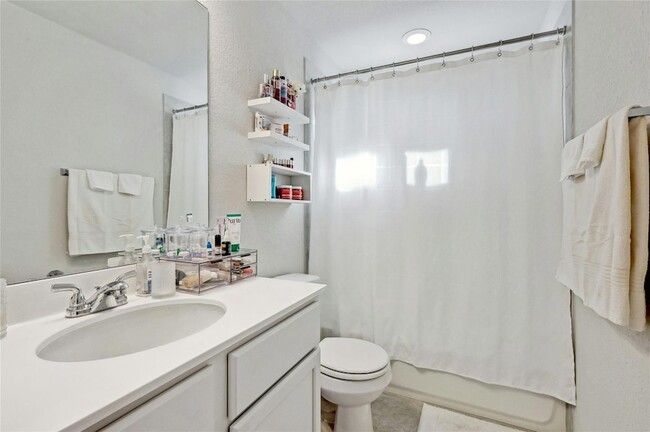 Building Photo - 6554 Marsh Ln